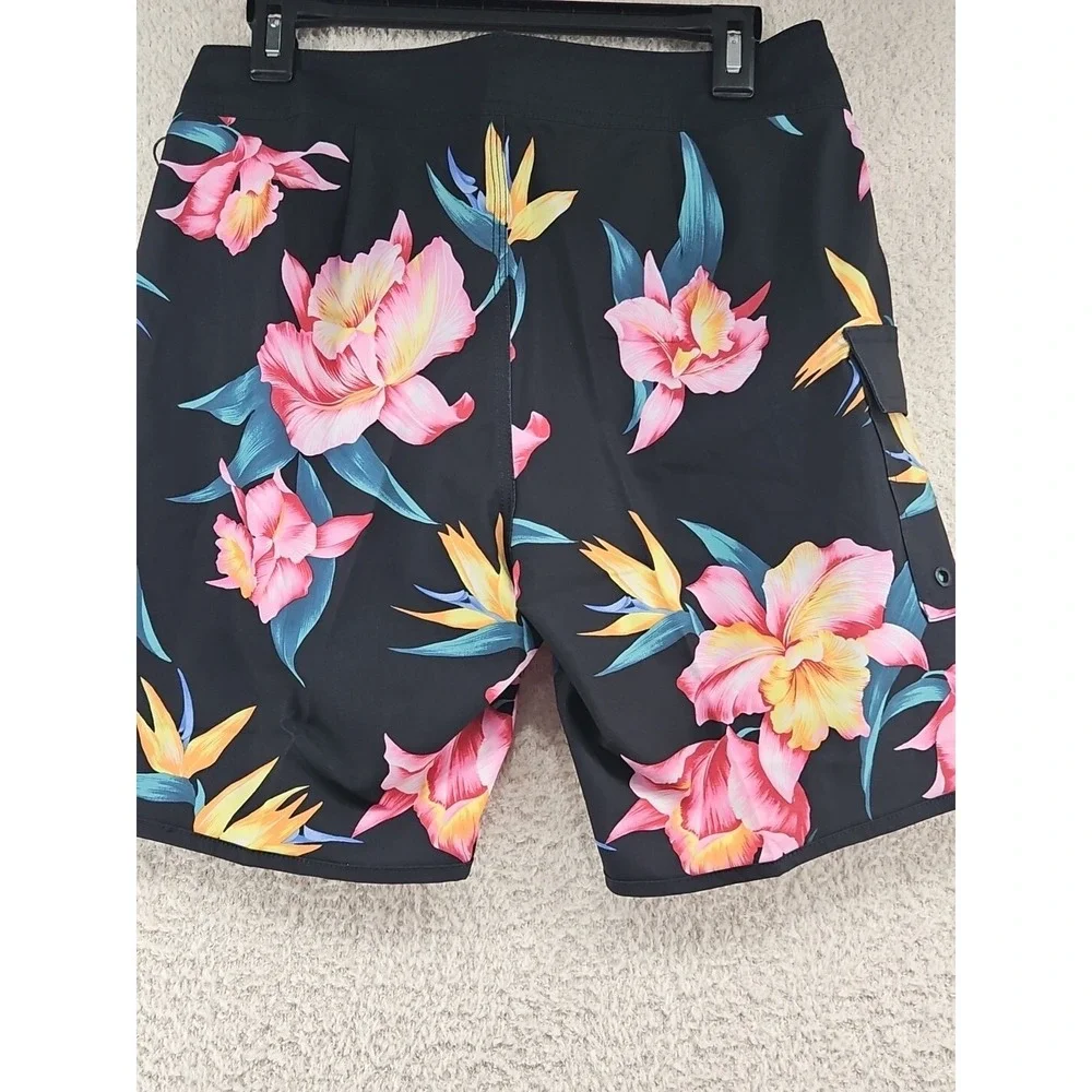 RVCA Surf Board Shorts Mens Size 29 Hawaiian Hibiscus Flowers Black New With Tag